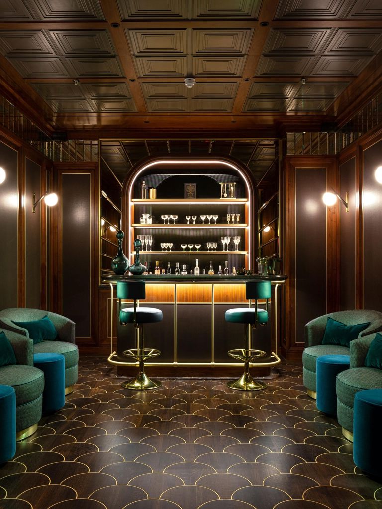 Auriens Chelsea | Projects | Multiplex
