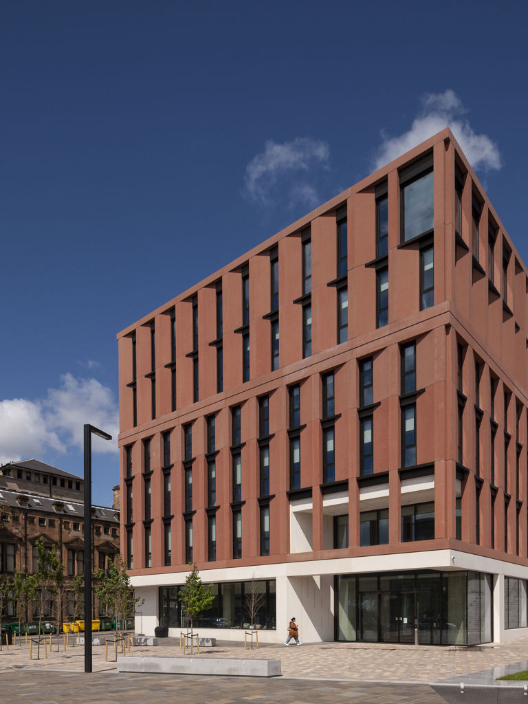 Post Graduate Building Adam Smith Business School and Postgraduate Teaching Hub Building ...