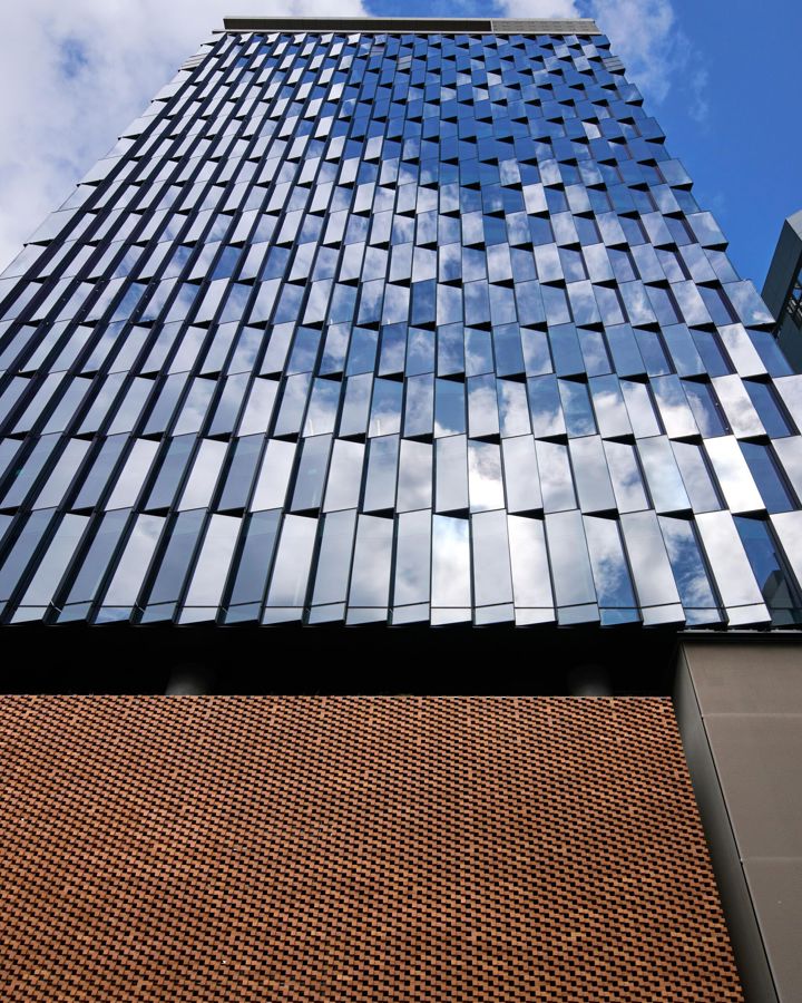83 Pirie St
